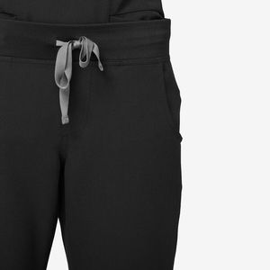 FIGS black Kade scrub pants